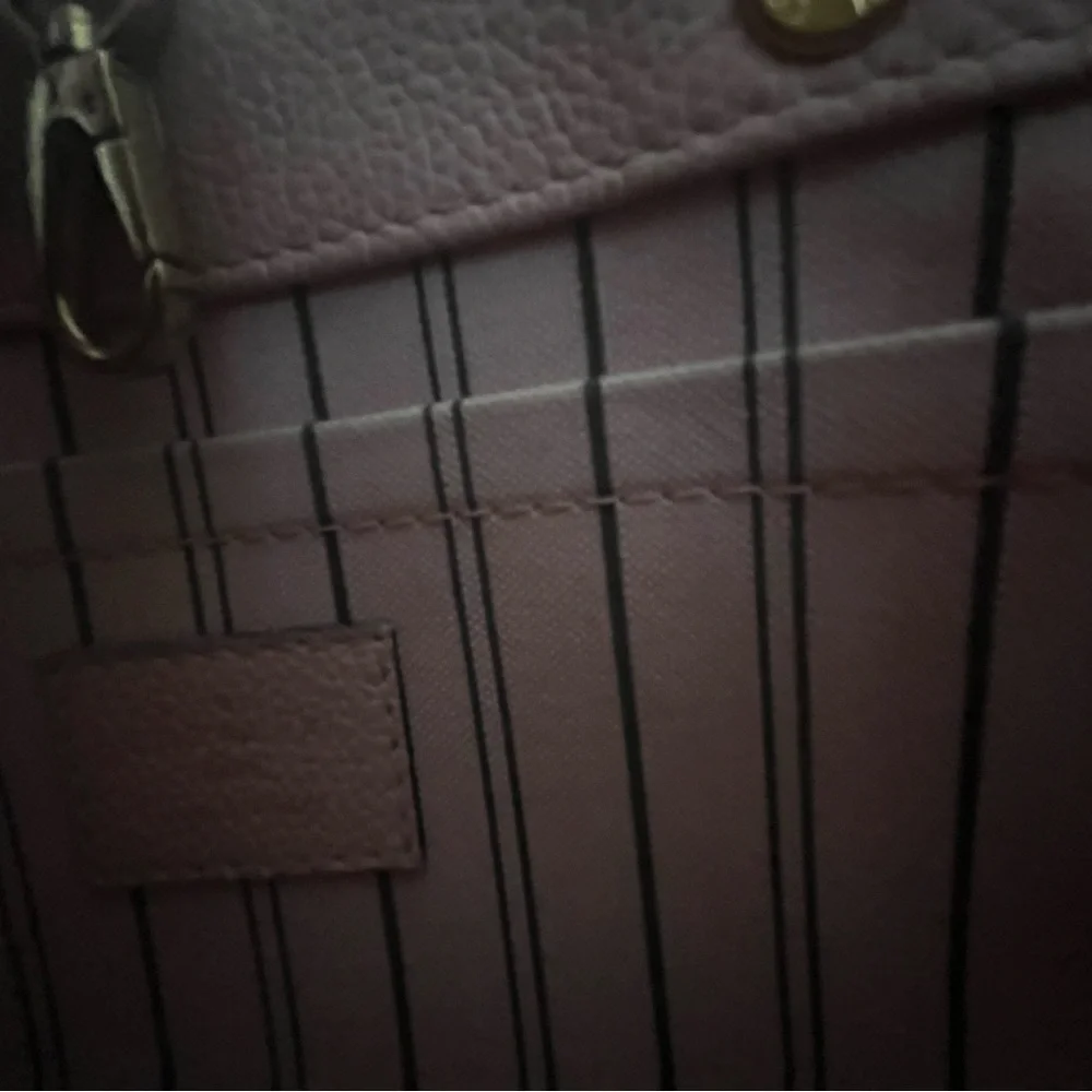 Louis Vuitton Montaigne Empriente bag - Picture 11 of 17